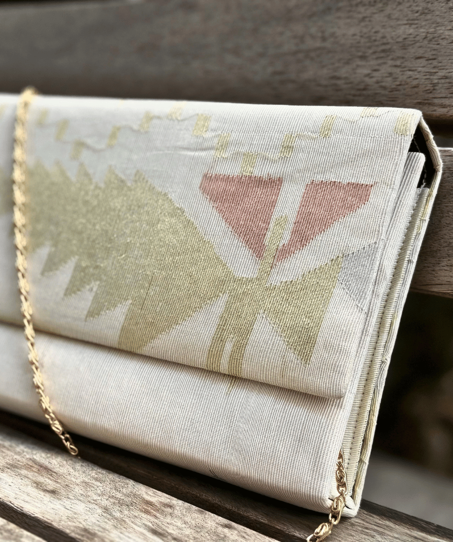 Handcrafted Jamdani Envelope Purse - Off White - Image 2